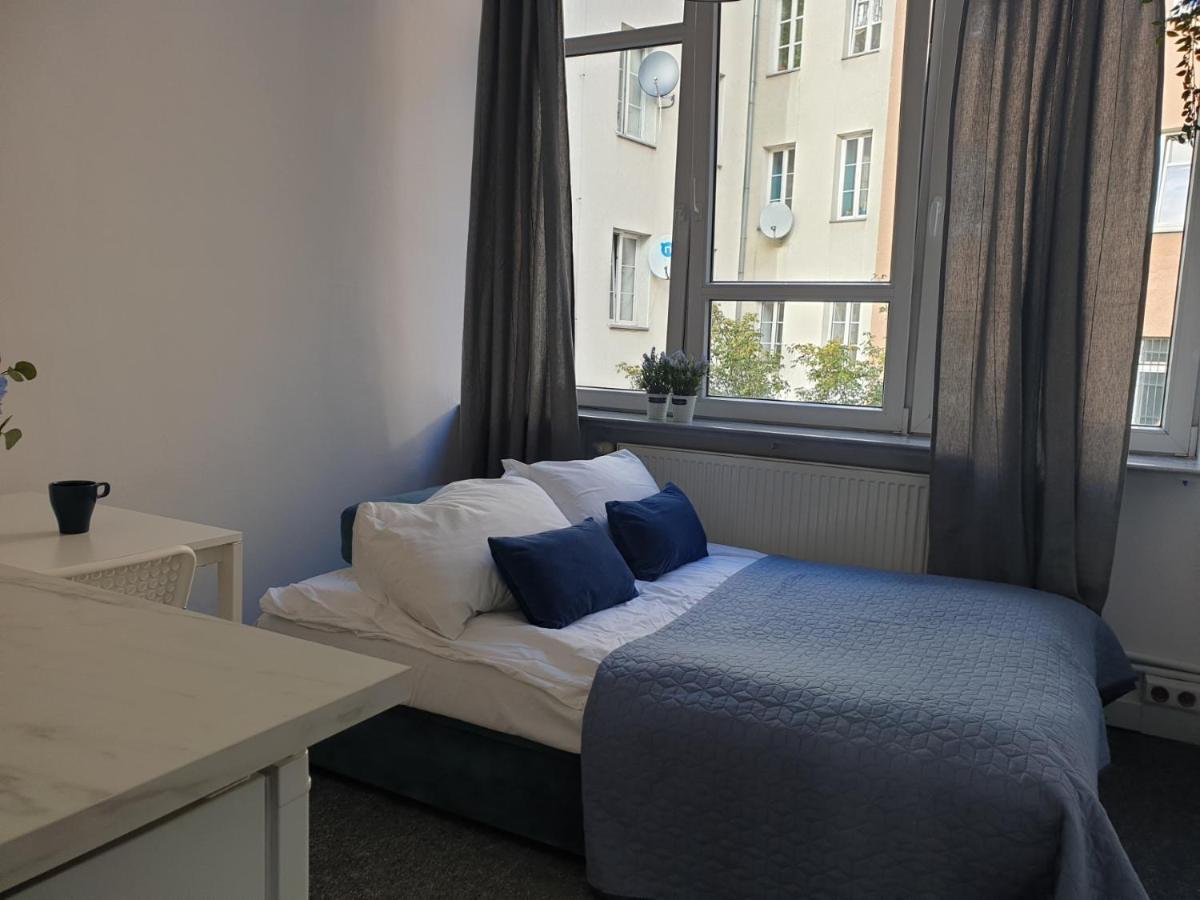 Unit Warsaw Room In Hostel Solec50 By Metro Station Centrum Kopernika Elektrownia Powisle Stadion Narodowy المظهر الخارجي الصورة